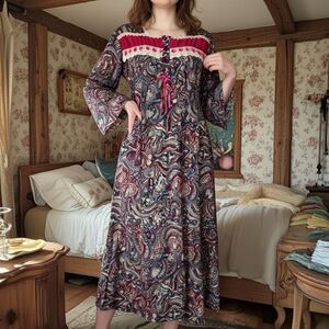 Vintage Romantic Boho Paisley Maxi Nightgown Lace Trim Cottagecore Size XL